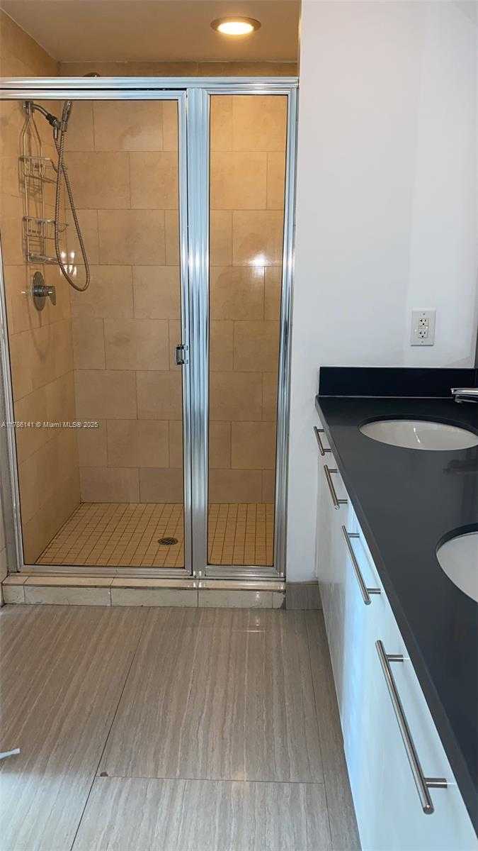 Small Image of 90 SOUTH WEST 3RD ST #3907, Miami Number 14