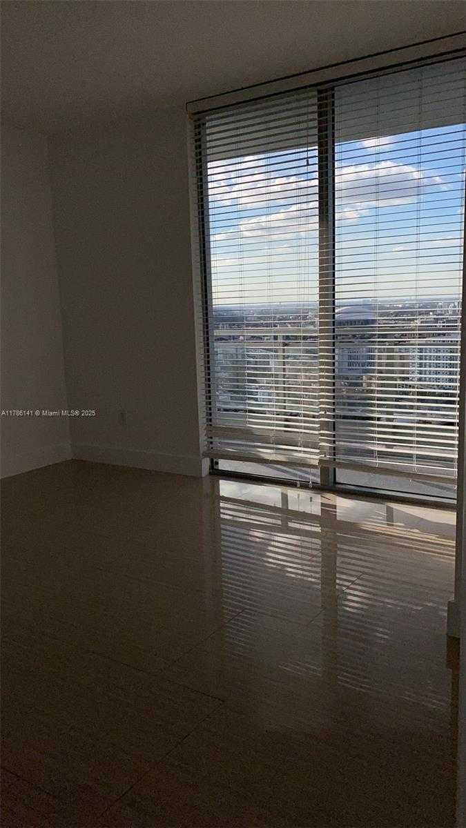 Small Image of 90 SOUTH WEST 3RD ST #3907, Miami Number 20