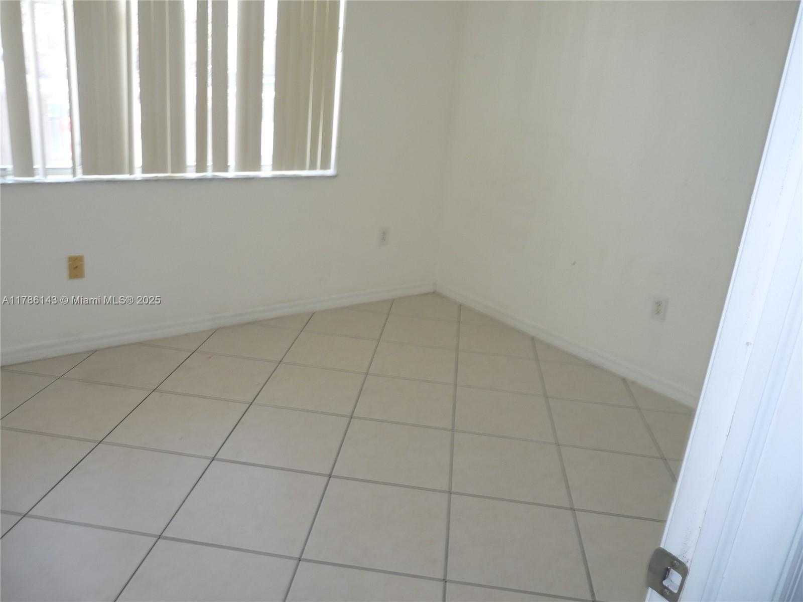 Small Image of 8980 WEST FLAGLER ST #102, Miami Number 12