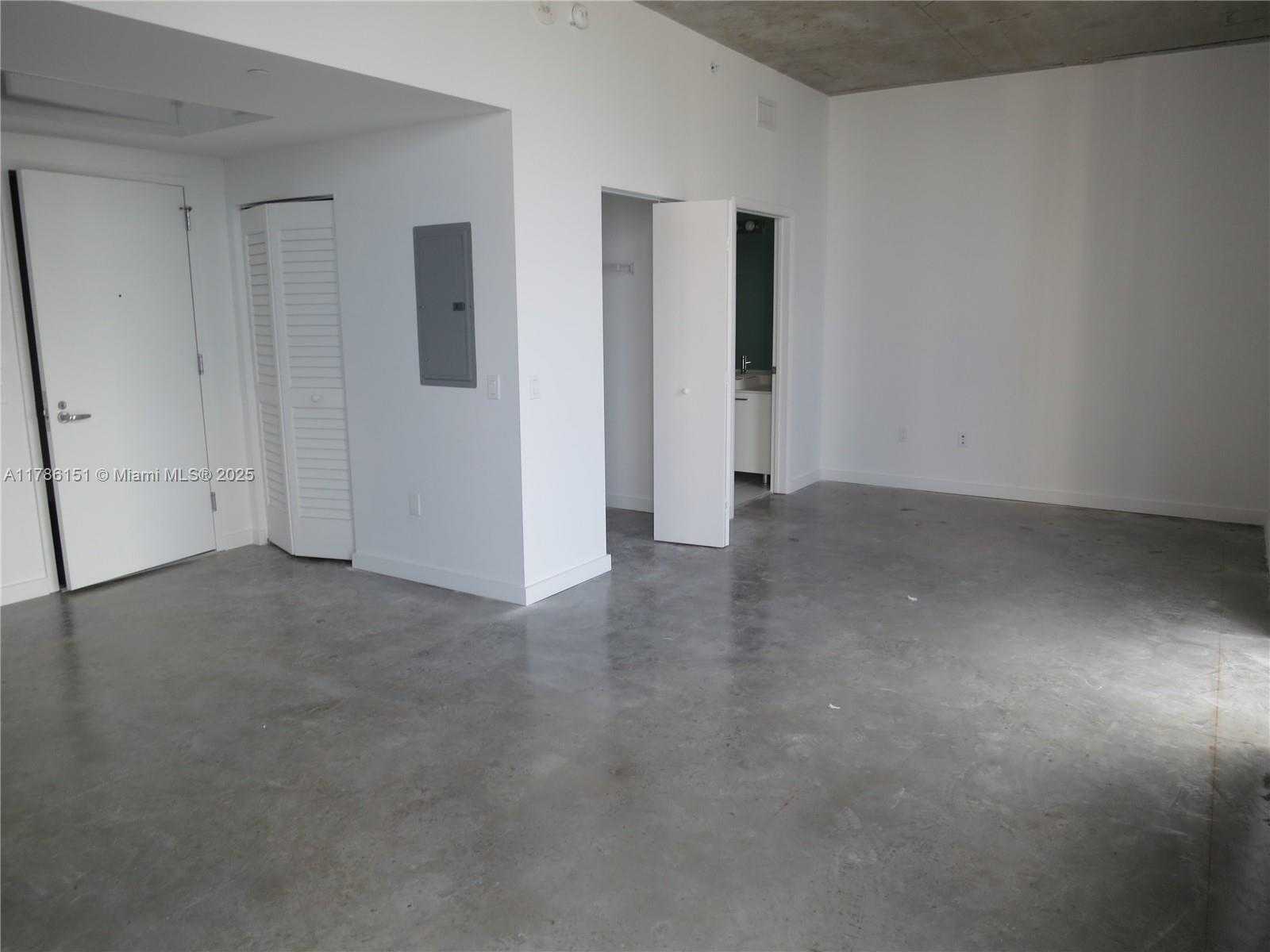 Small Image of 151 SOUTH EAST 1 ST #2504, Miami Number 15