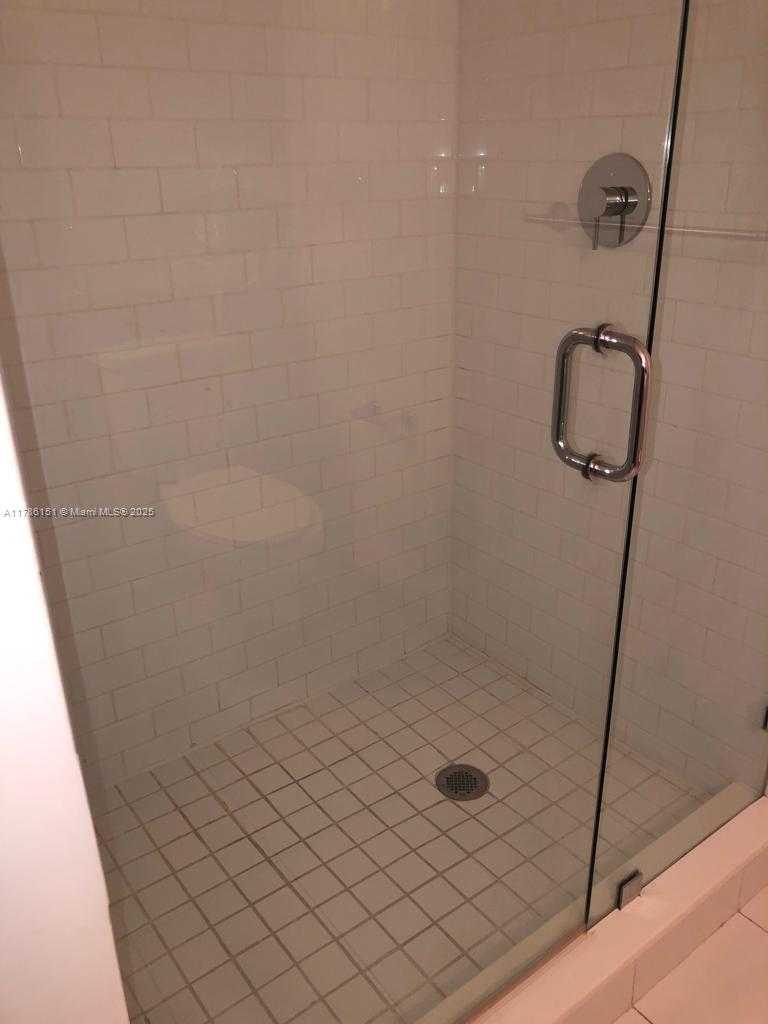 Small Image of 151 SOUTH EAST 1 ST #2504, Miami Number 22