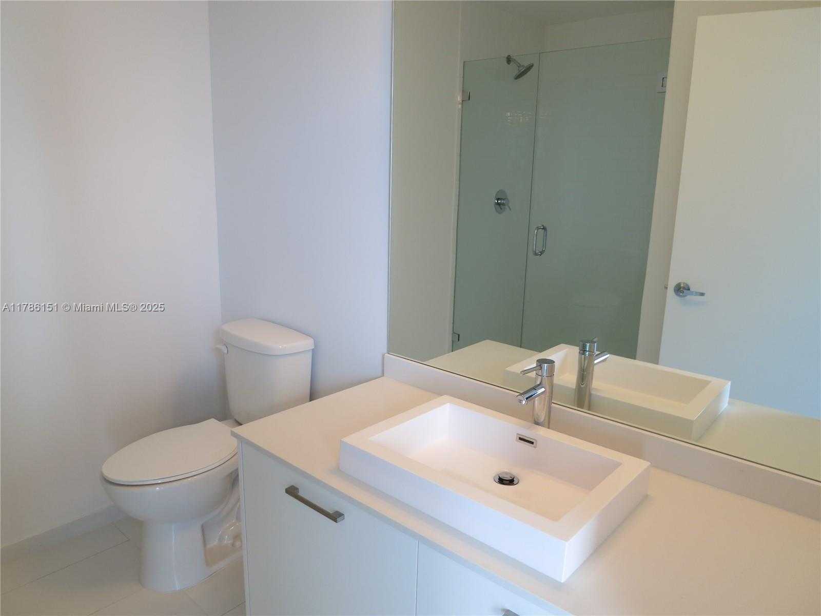 Small Image of 151 SOUTH EAST 1 ST #2504, Miami Number 8