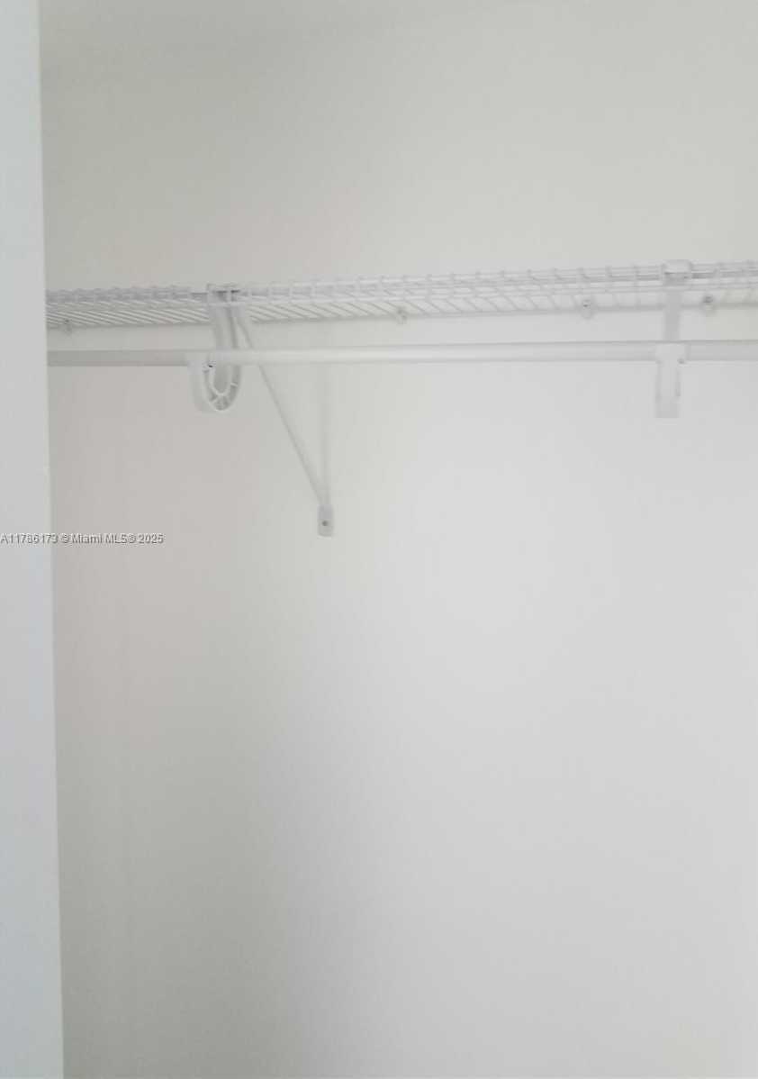 Small Image of 6610 INDIAN CREEK DR #104, Miami Beach Number 16