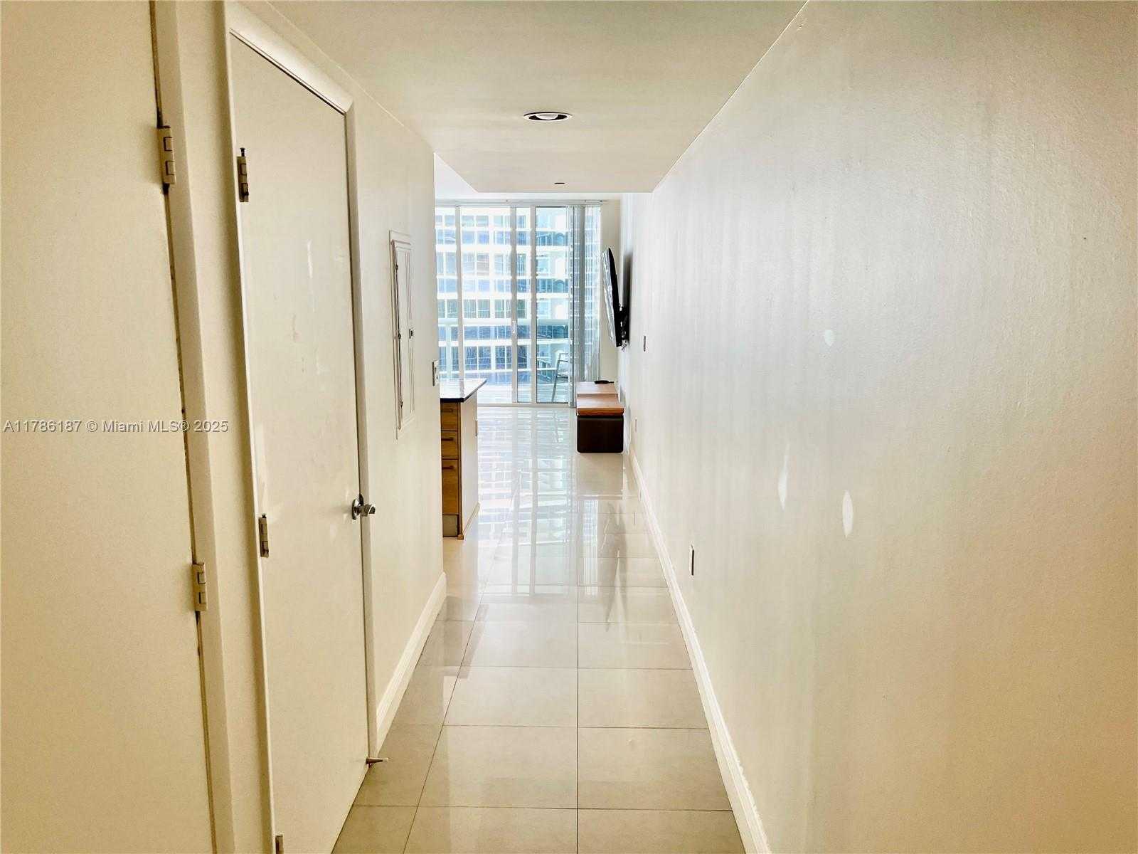 Small Image of 1830 SOUTH OCEAN DR #2309, Hallandale Beach Number 11