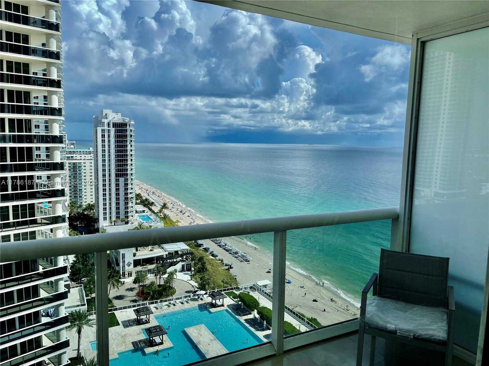Small Image of 1830 SOUTH OCEAN DR #2309, Hallandale Beach Number 15