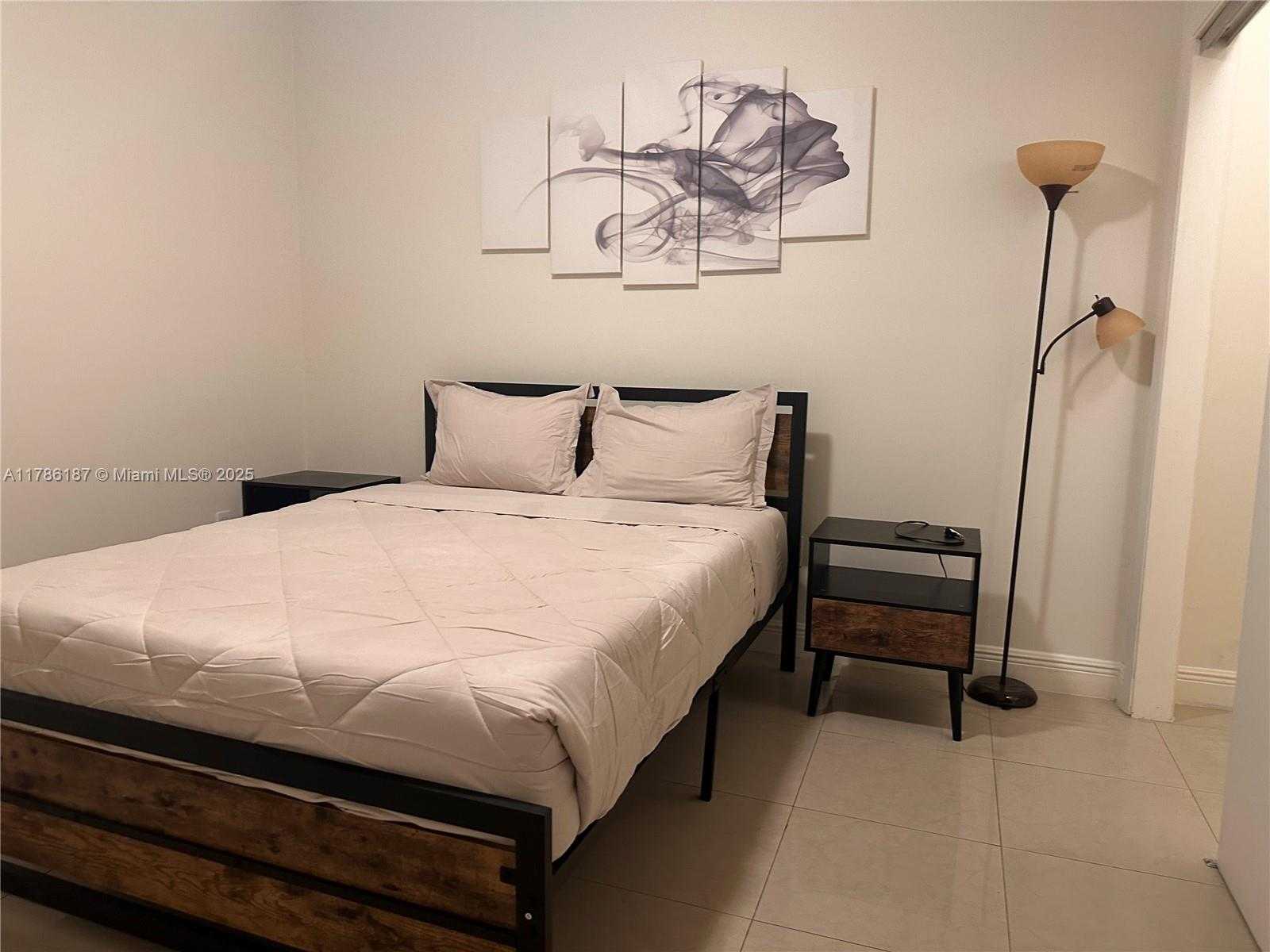 Small Image of 1830 SOUTH OCEAN DR #2309, Hallandale Beach Number 8