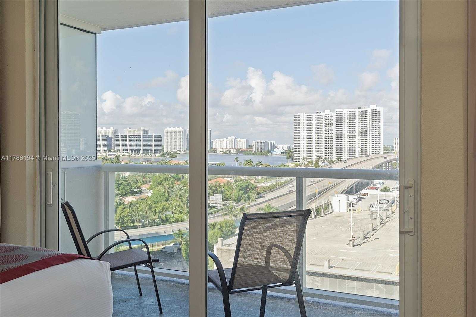 Small Image of 19201 COLLINS AVE #1034, Sunny Isles Beach Number 14