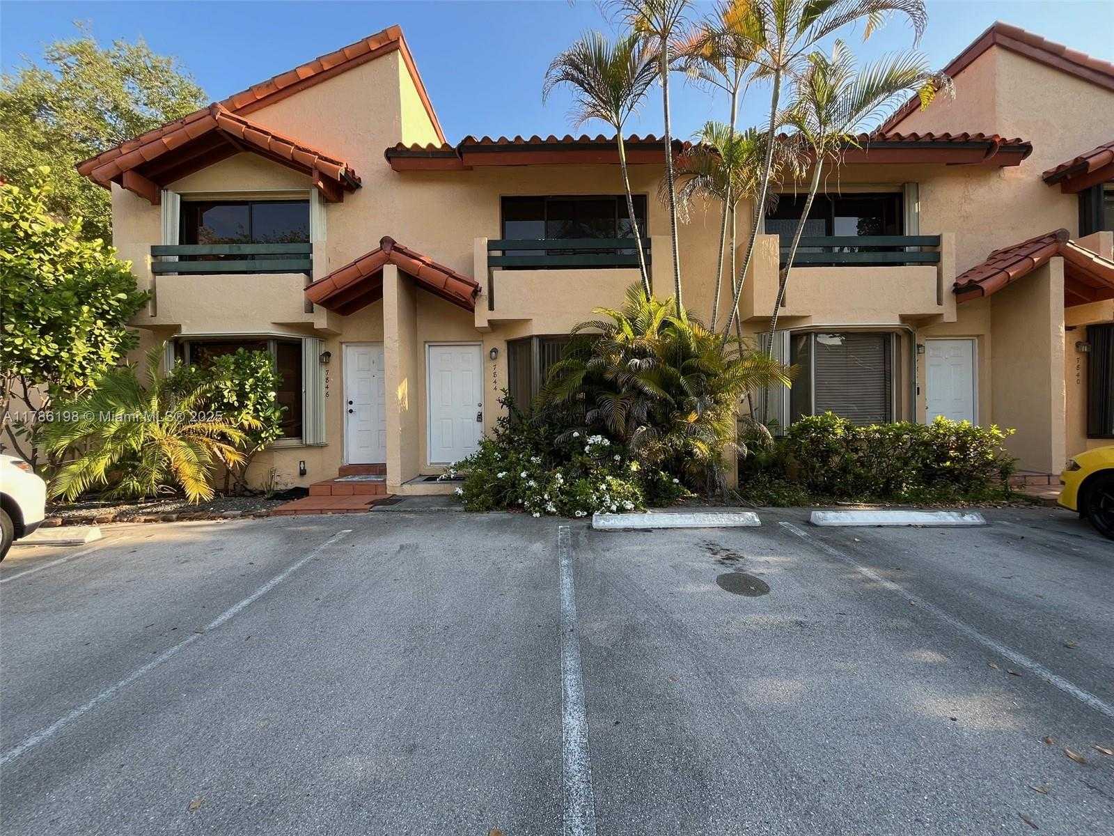 Small Image of 7844, Miami Number 2