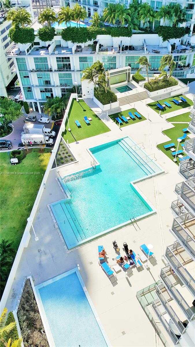 Small Image of 350 SOUTH MIAMI AVE #3713, Miami Number 22