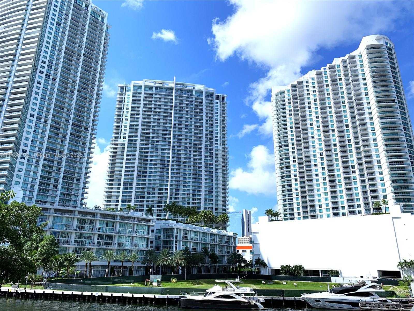 Small Image of 350 SOUTH MIAMI AVE #3713, Miami Number 24