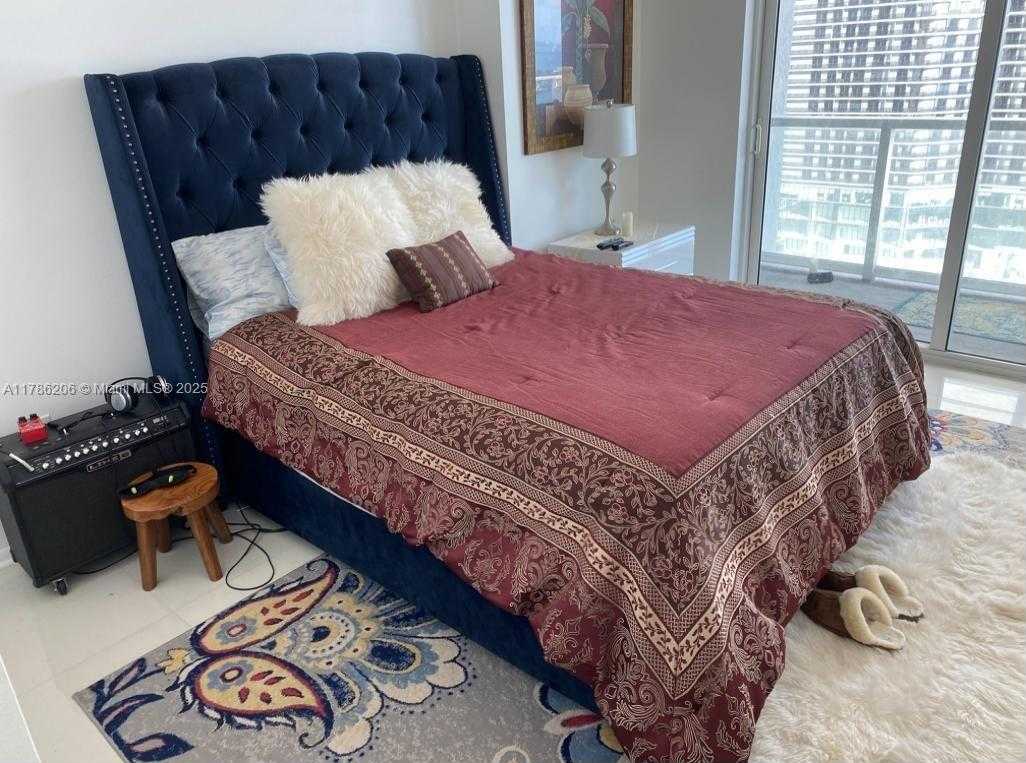 Small Image of 244 BISCAYNE BLVD #3004, Miami Number 29