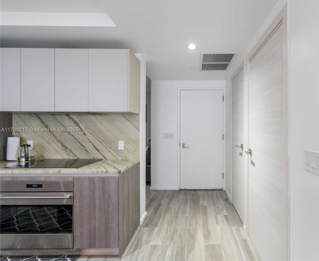 Small Image of 801 SOUTH MIAMI AVE #1002, Miami Number 13