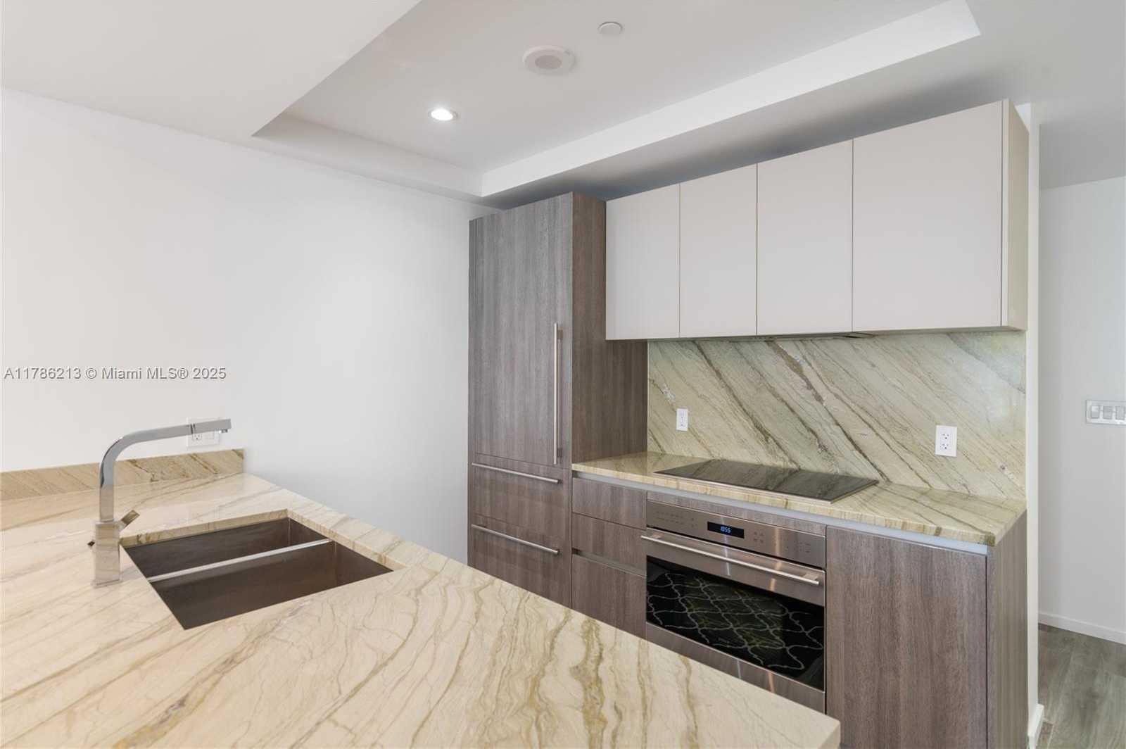 Small Image of 801 SOUTH MIAMI AVE #1002, Miami Number 14