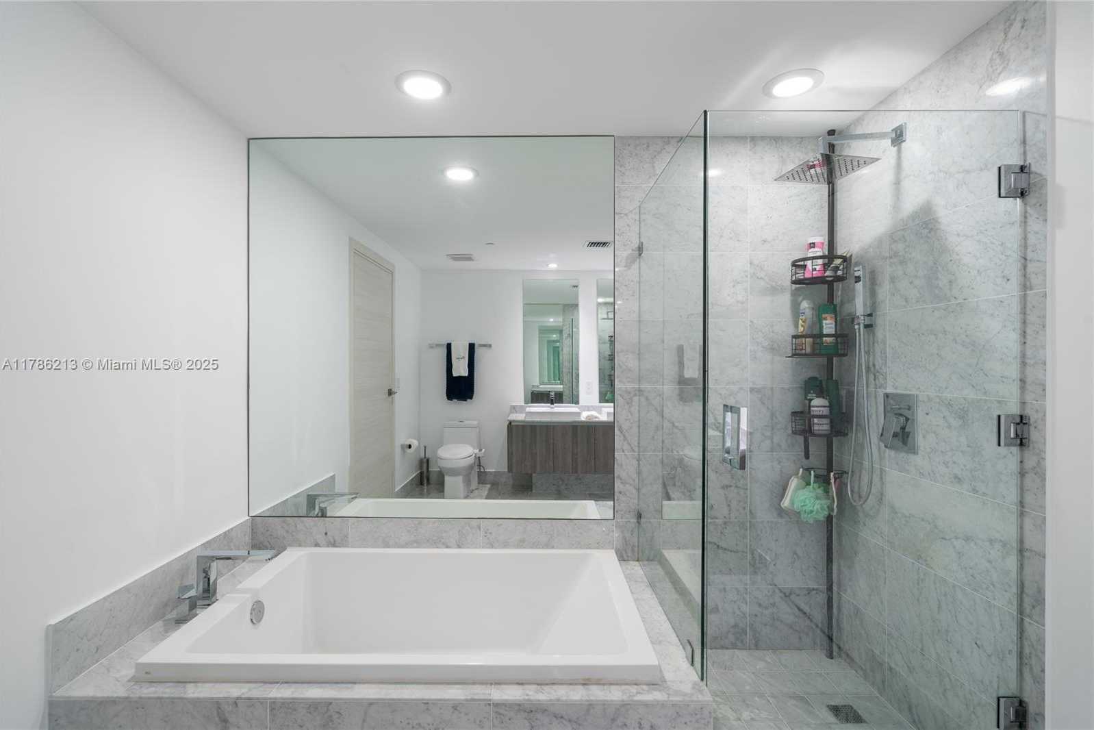Small Image of 801 SOUTH MIAMI AVE #1002, Miami Number 26