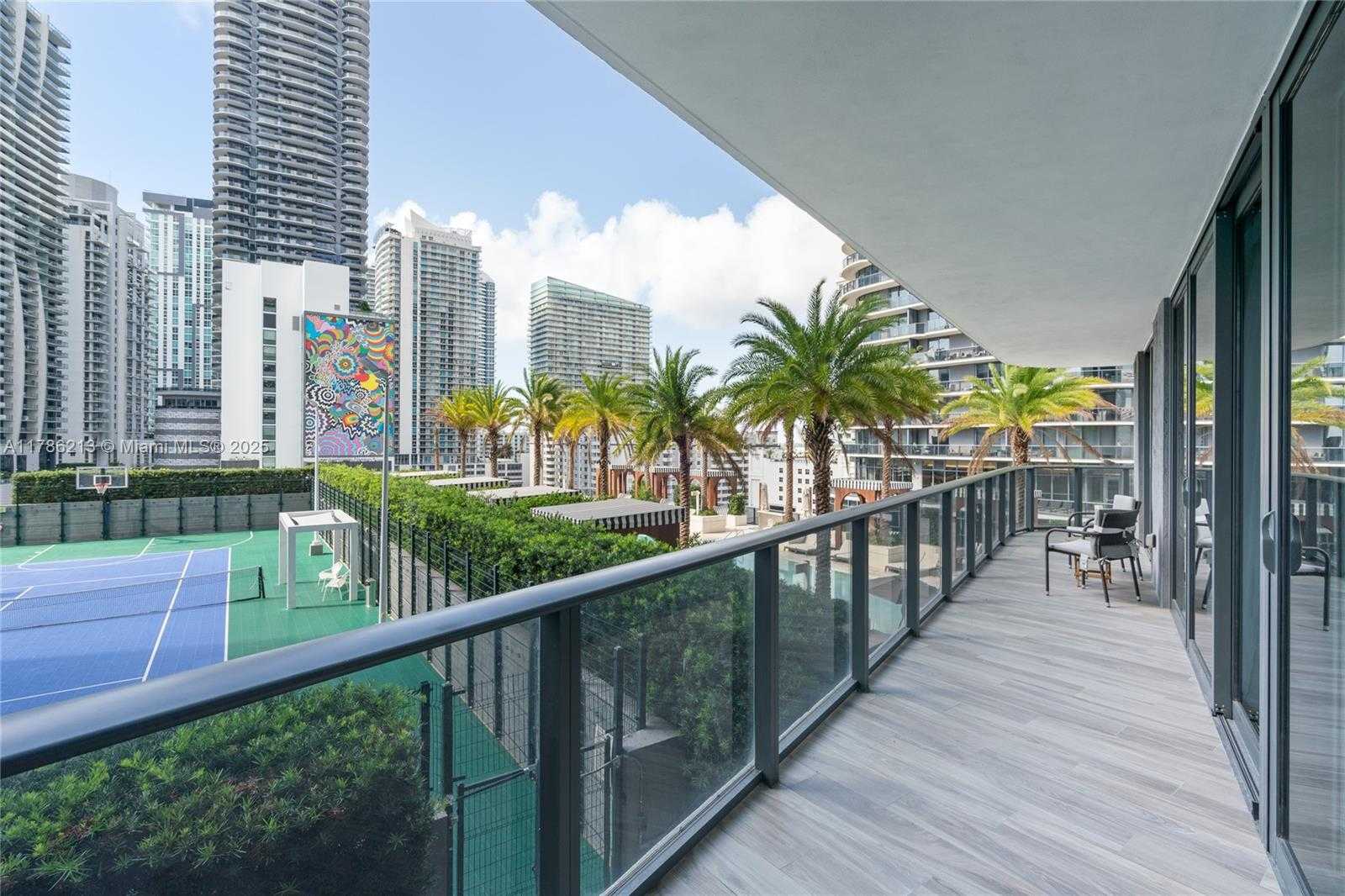 Small Image of 801 SOUTH MIAMI AVE #1002, Miami Number 27