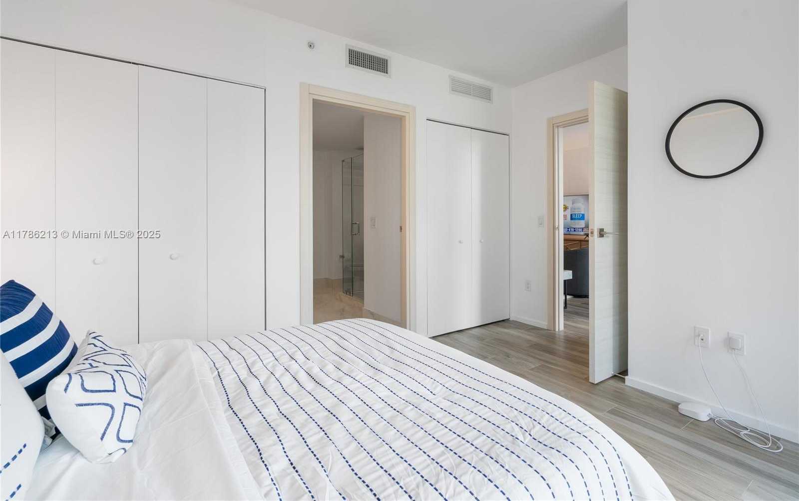 Small Image of 801 SOUTH MIAMI AVE #1002, Miami Number 37
