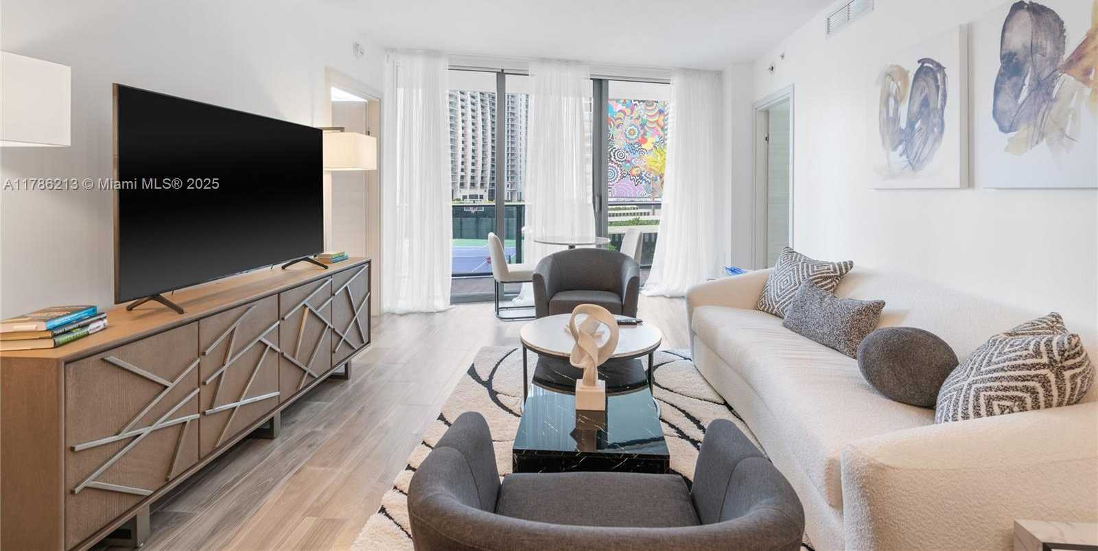 Small Image of 801 SOUTH MIAMI AVE #1002, Miami Number 4