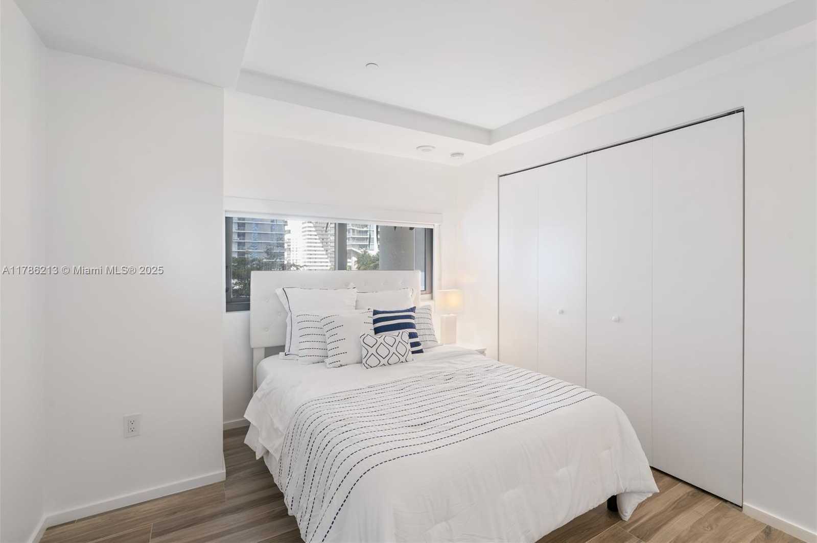 Small Image of 801 SOUTH MIAMI AVE #1002, Miami Number 44