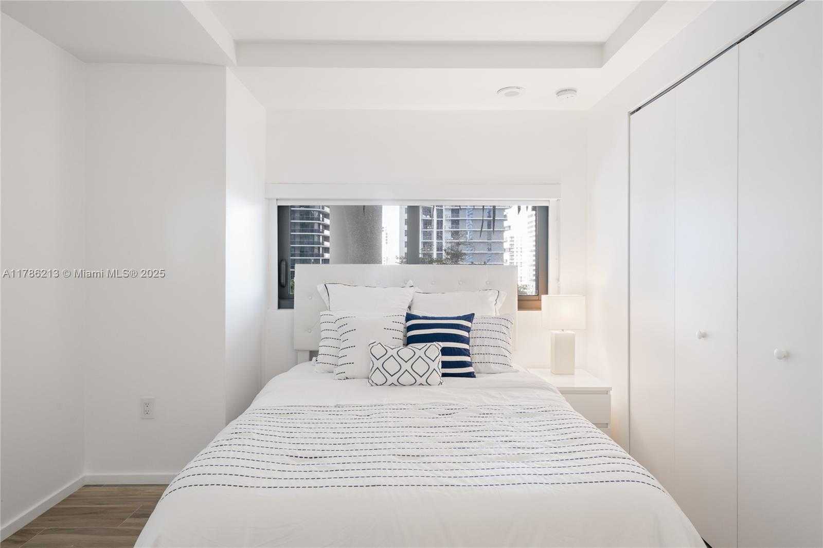 Small Image of 801 SOUTH MIAMI AVE #1002, Miami Number 45