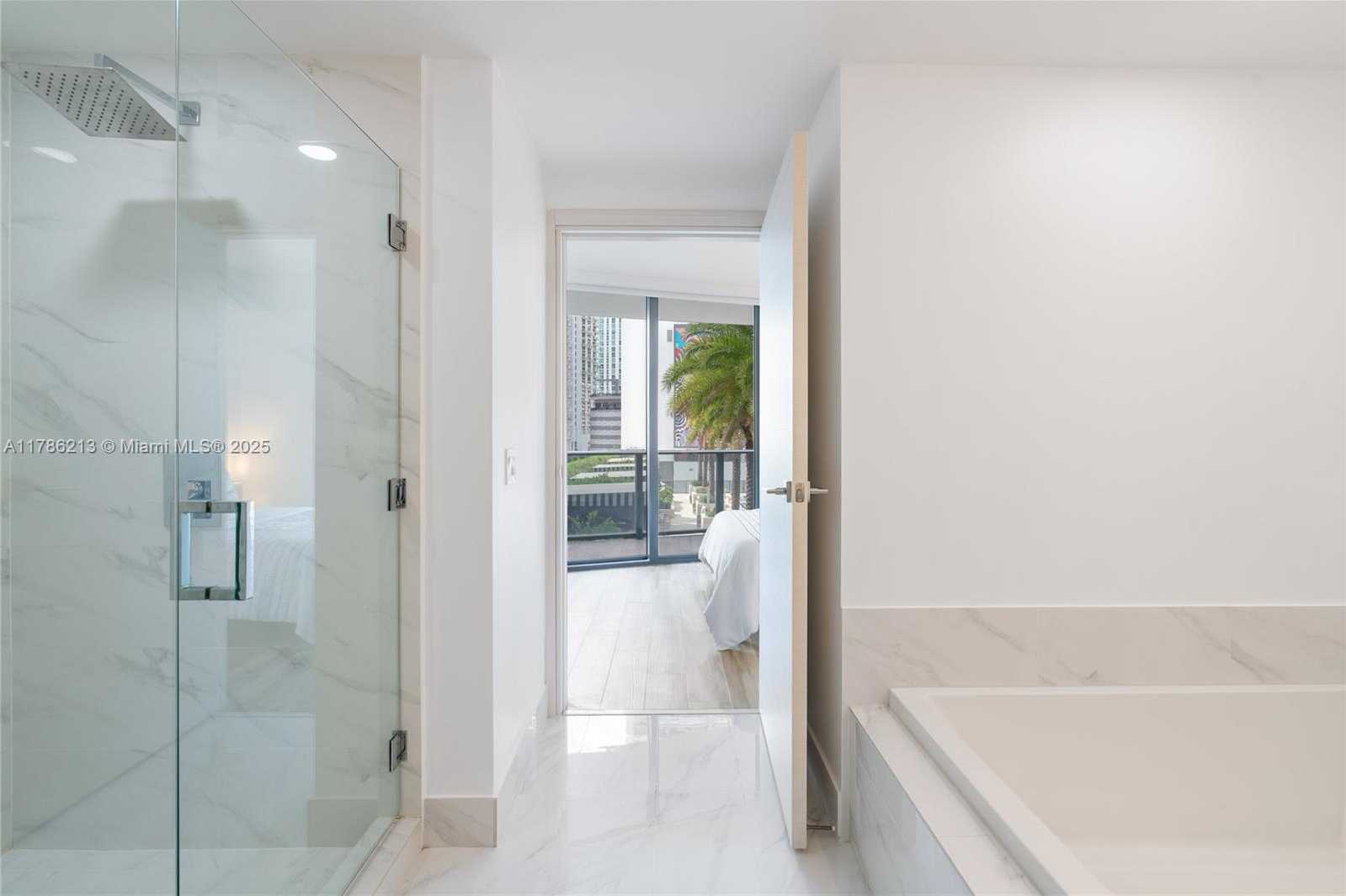 Small Image of 801 SOUTH MIAMI AVE #1002, Miami Number 47