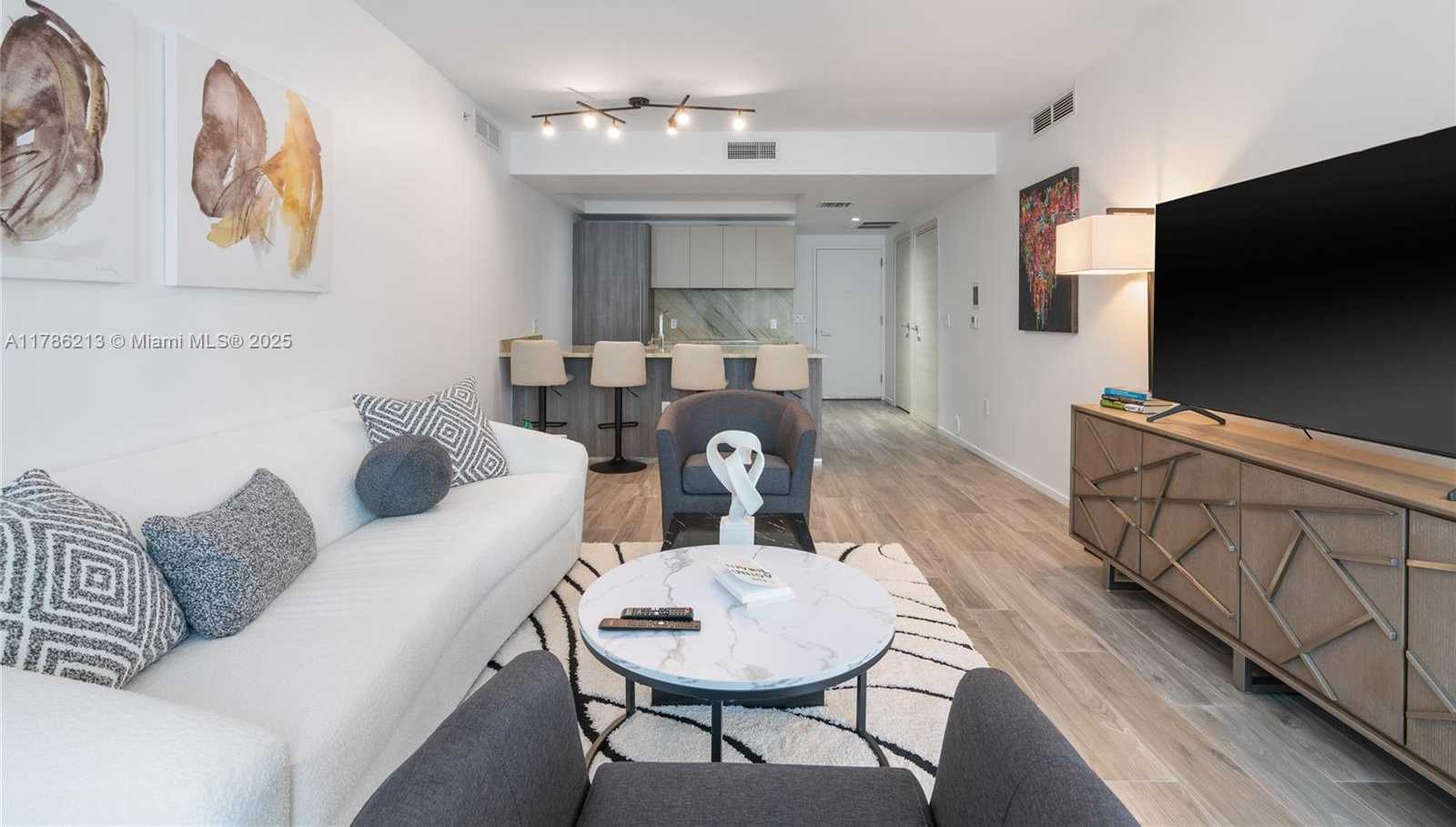Small Image of 801 SOUTH MIAMI AVE #1002, Miami Number 9