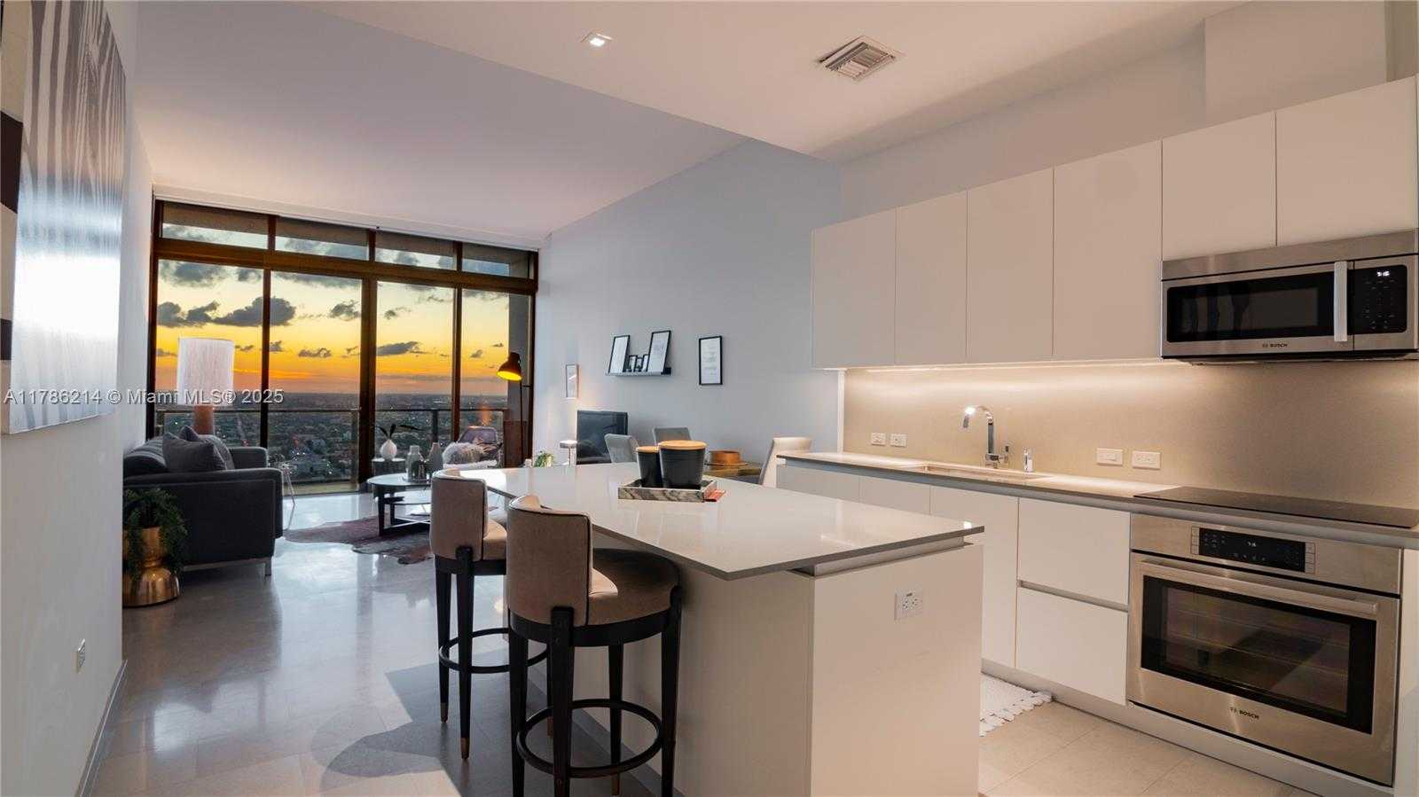 Small Image of 88 SOUTH WEST 7TH ST #4008, Miami Number 26
