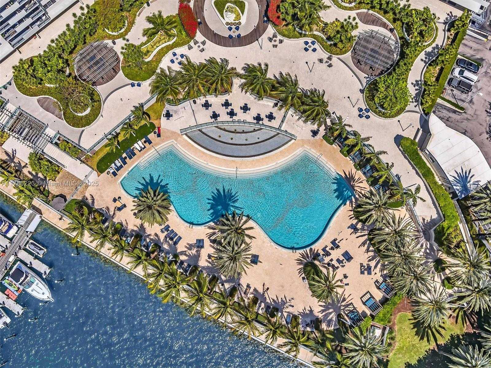 Small Image of 1500 BAY RD #116S, Miami Beach Number 21