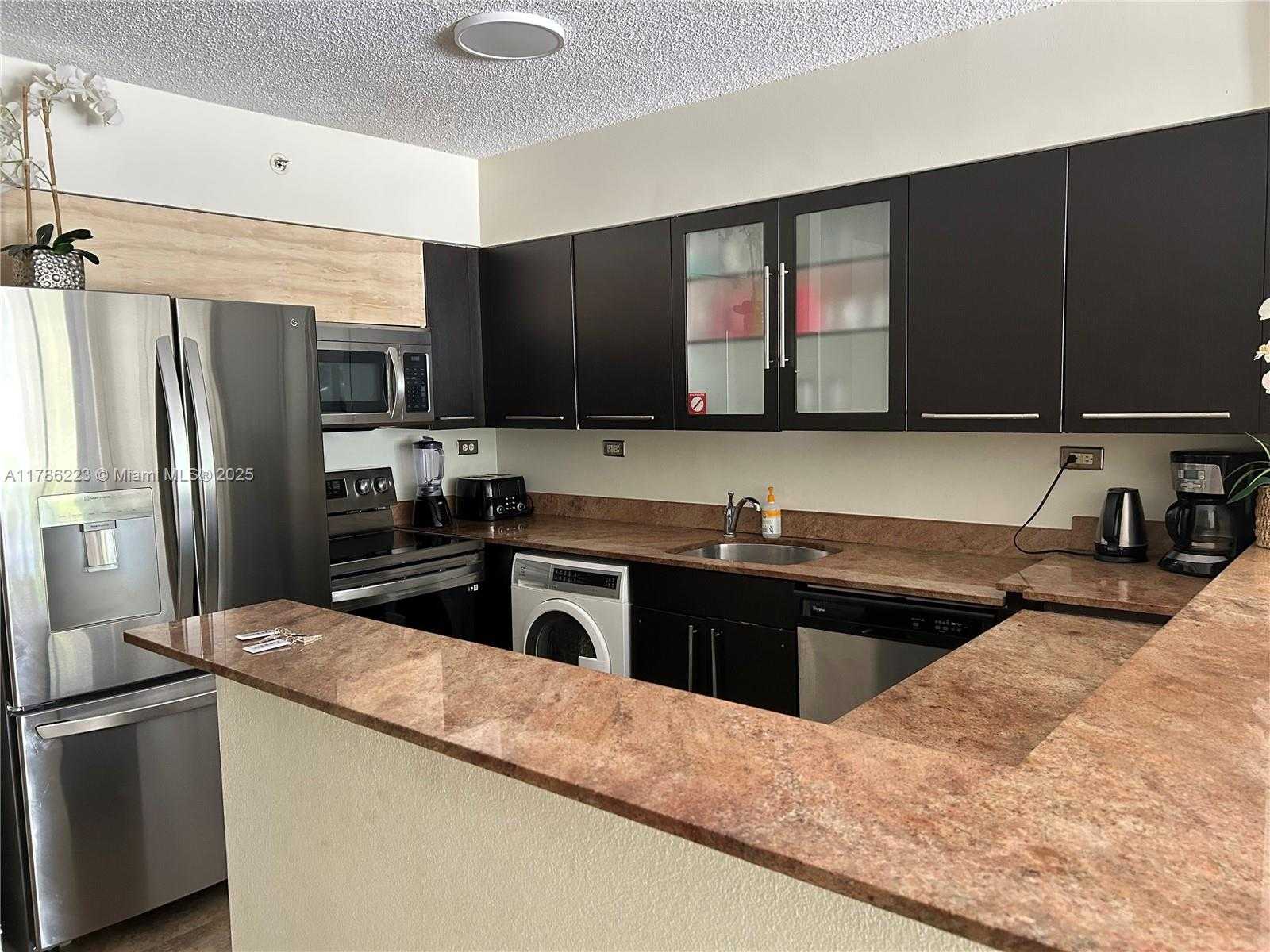 Small Image of 1500 BAY RD #116S, Miami Beach Number 6