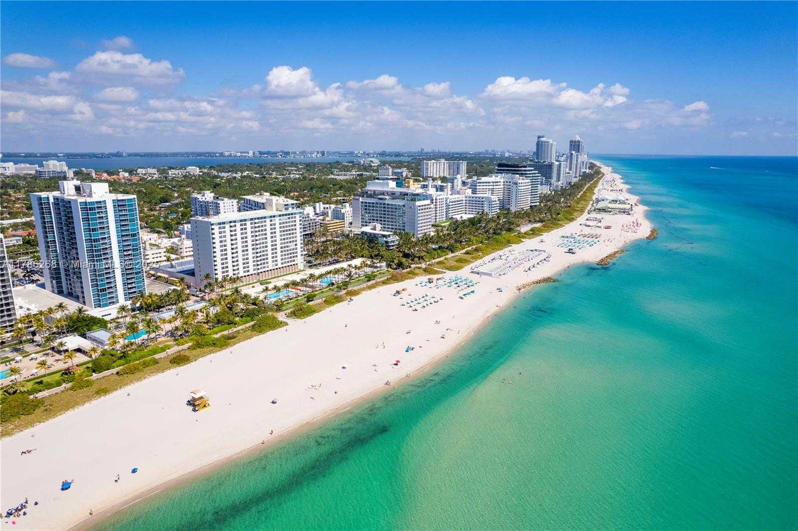 Small Image of 2899 COLLINS AVE #742, Miami Beach Number 2