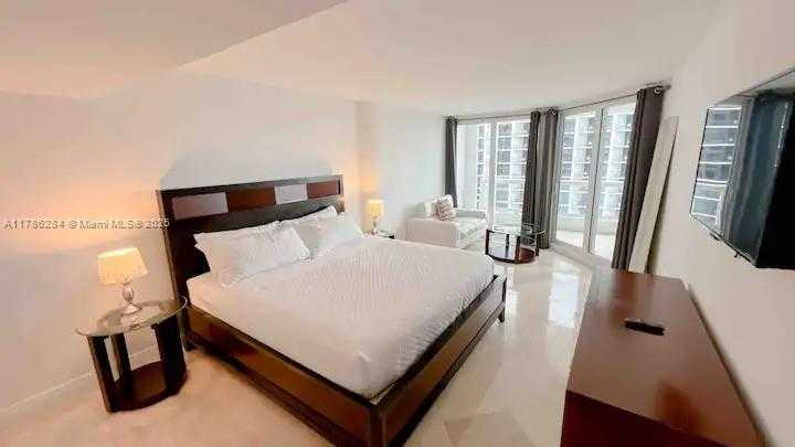 Small Image of 1717 NORTH BAYSHORE DR #A-2741, Miami Number 5