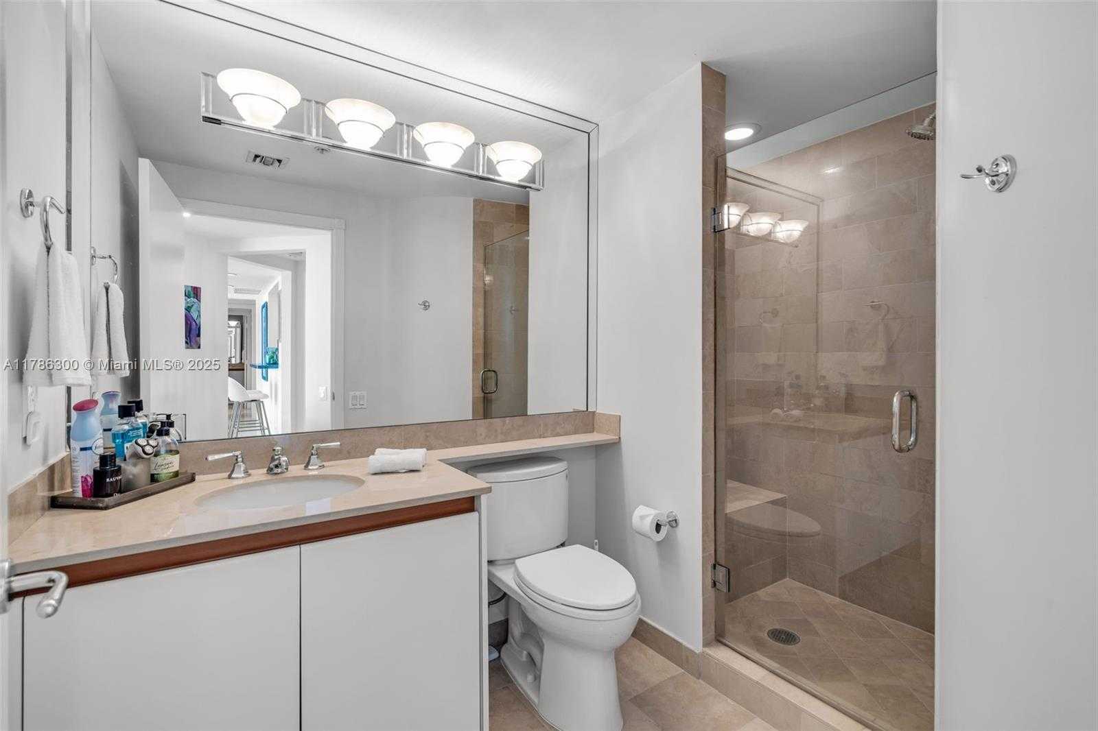 Small Image of 1500 OCEAN DR #PH-05, Miami Beach Number 21