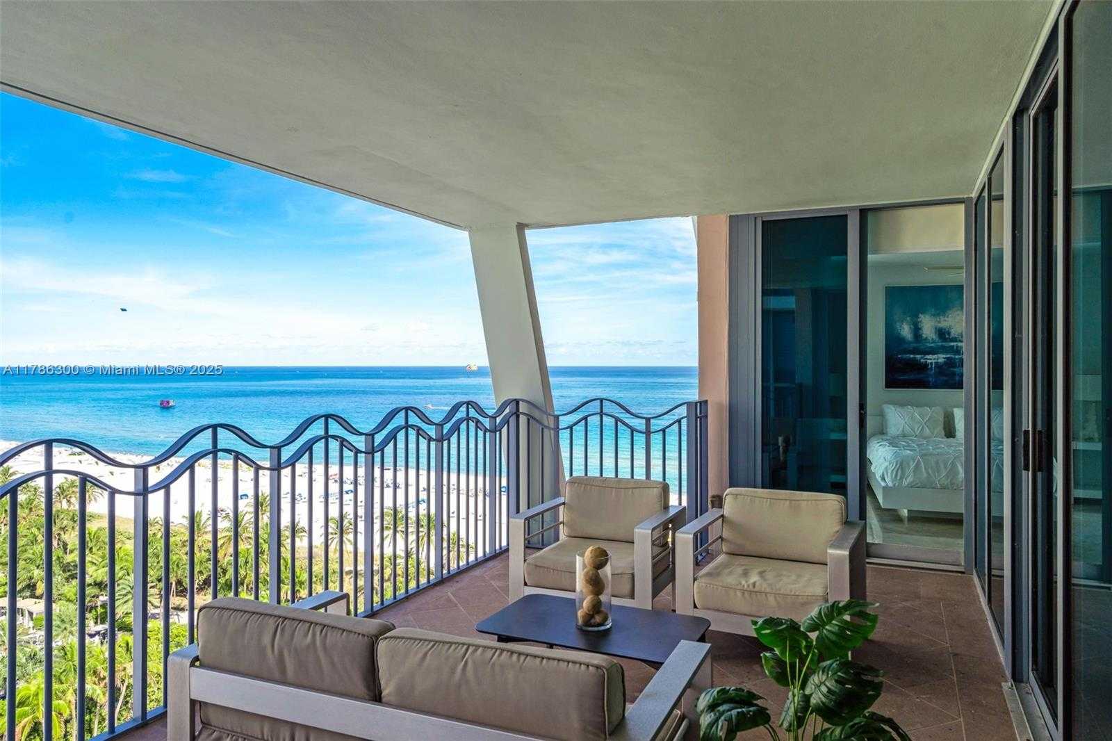 Small Image of 1500 OCEAN DR #PH-05, Miami Beach Number 4