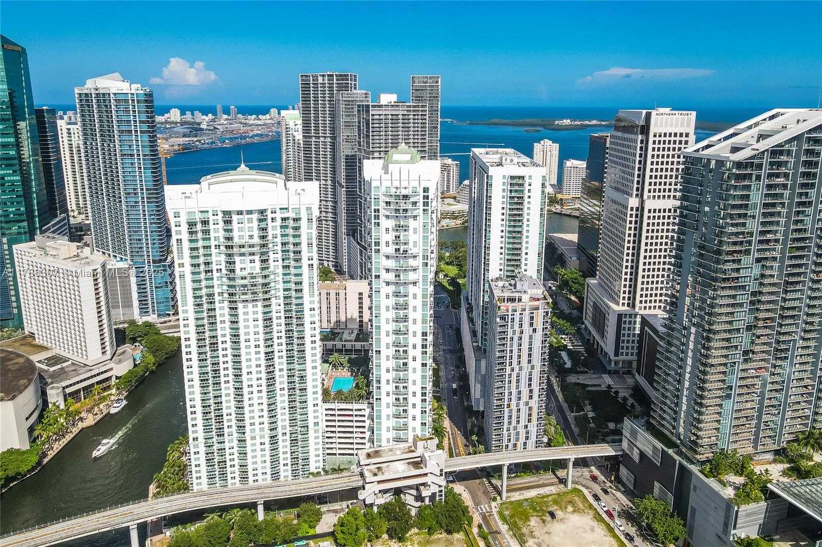 Small Image of 41 SOUTH EAST 5TH ST #1214, Miami Number 24