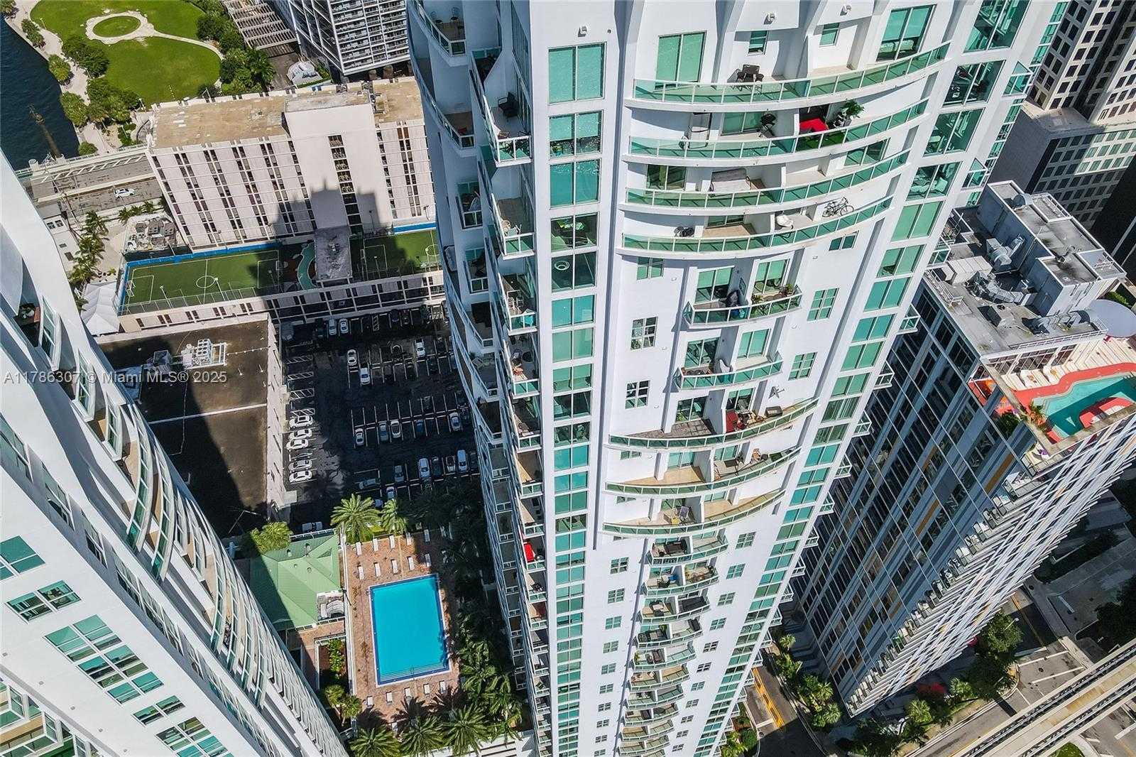 Small Image of 41 SOUTH EAST 5TH ST #1214, Miami Number 29