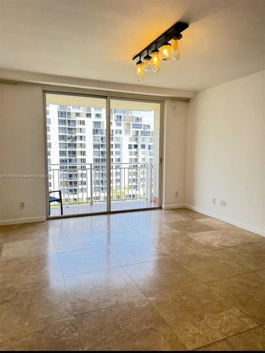 Small Image of 770 NORTH EAST CLAUGHTON ISLAND DR #1103, Miami Number 9