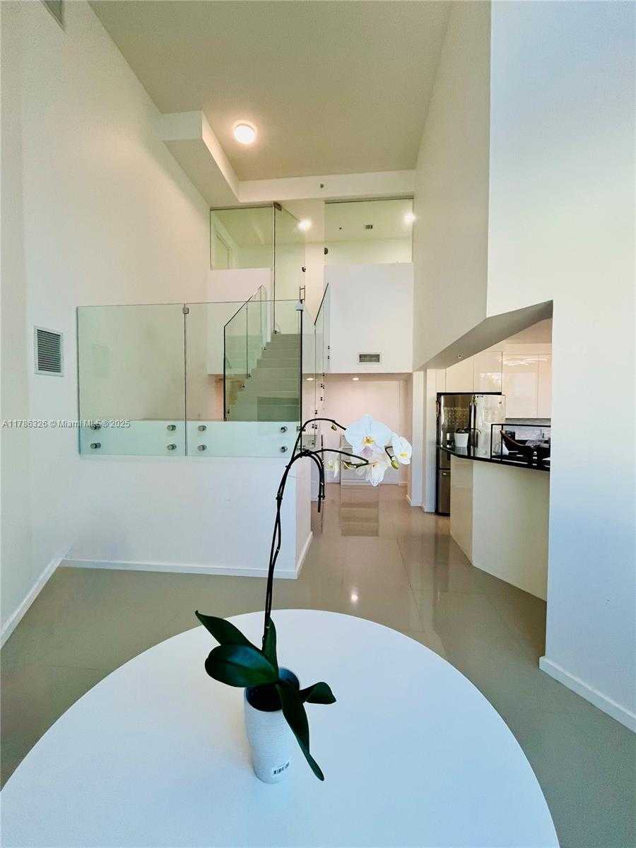 Small Image of 3030 NORTH EAST 188TH ST #302, Aventura Number 5