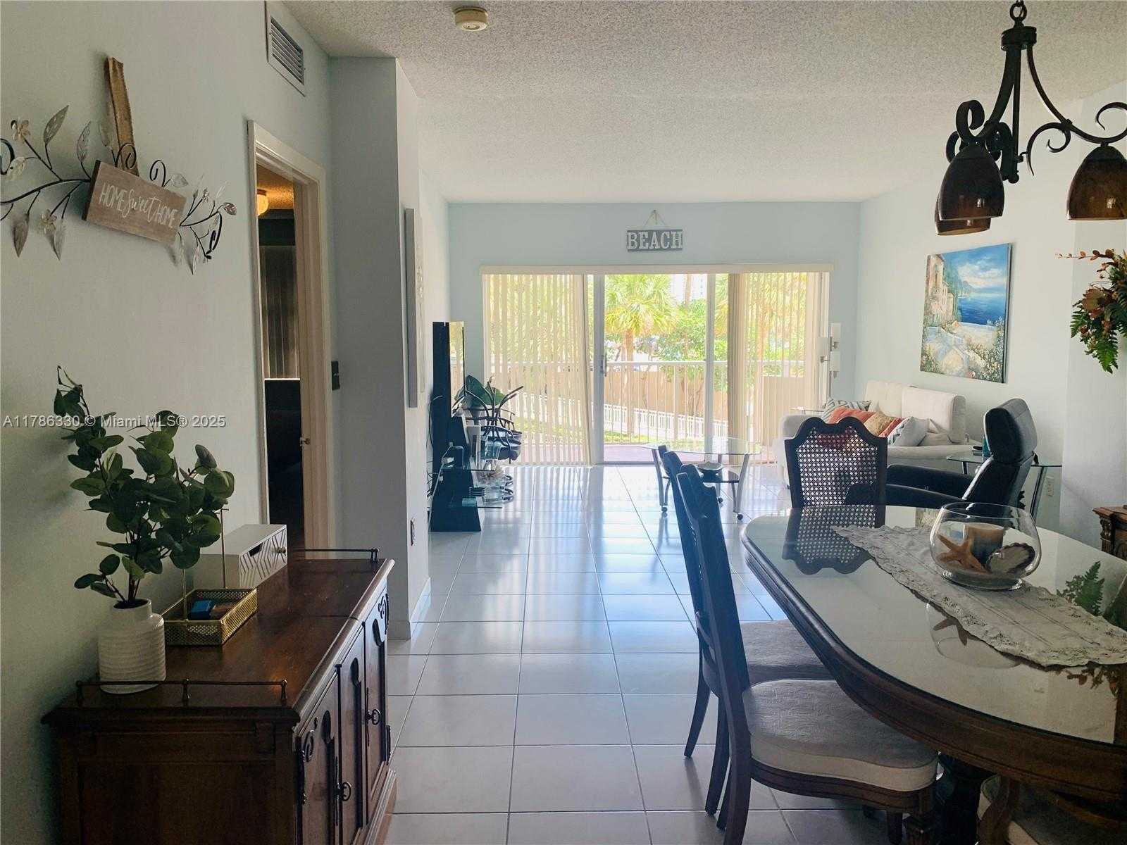 Small Image of 1985 SOUTH OCEAN DR #MZM, Hallandale Beach Number 8