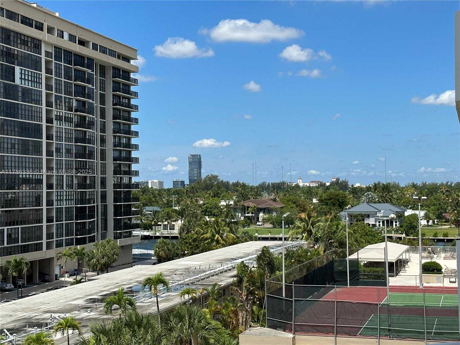 Small Image of 1985 SOUTH OCEAN DR #4L, Hallandale Beach Number 10
