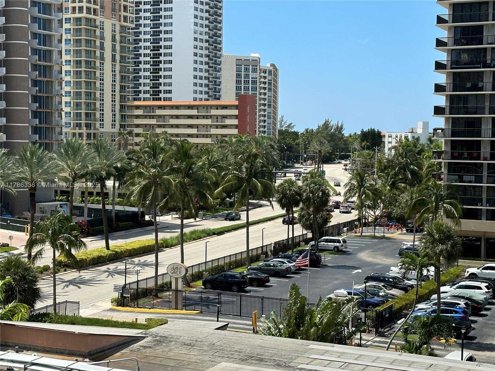 Small Image of 1985 SOUTH OCEAN DR #4L, Hallandale Beach Number 11