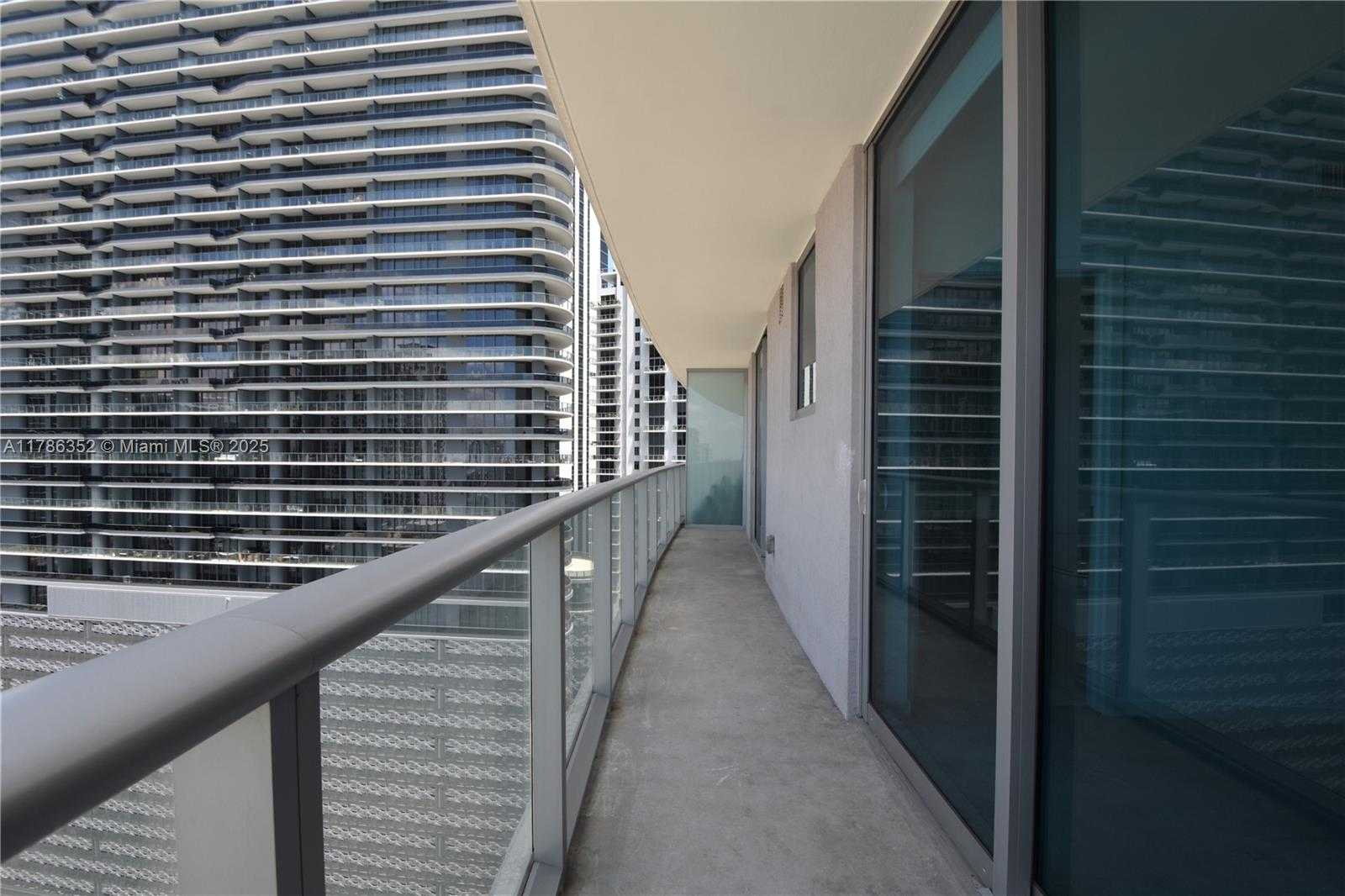 Small Image of 1100 SOUTH MIAMI AVE #2207, Miami Number 13