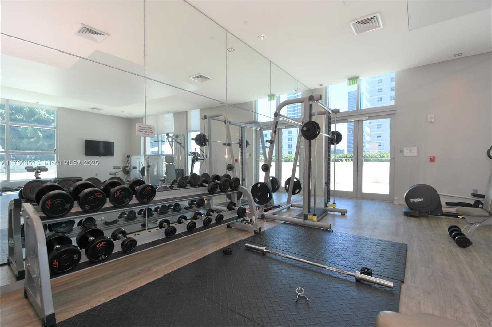 Small Image of 1100 SOUTH MIAMI AVE #2207, Miami Number 25