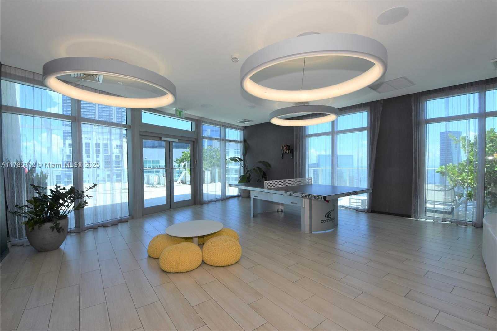 Small Image of 1100 SOUTH MIAMI AVE #2207, Miami Number 27