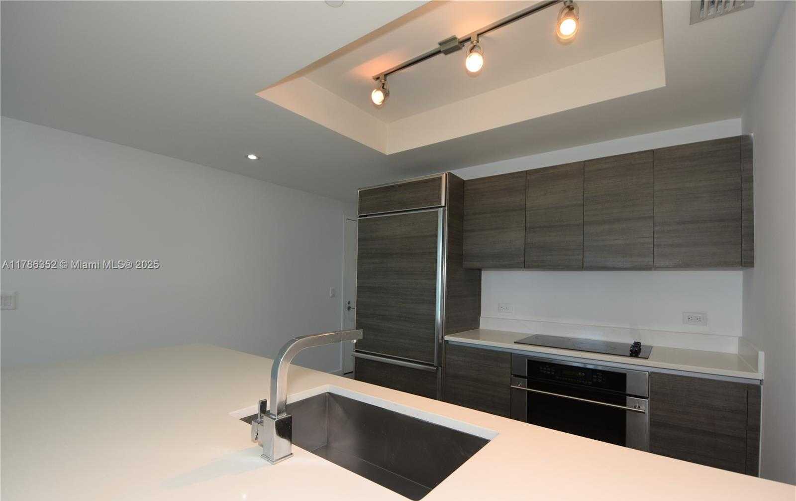Small Image of 1100 SOUTH MIAMI AVE #2207, Miami Number 29
