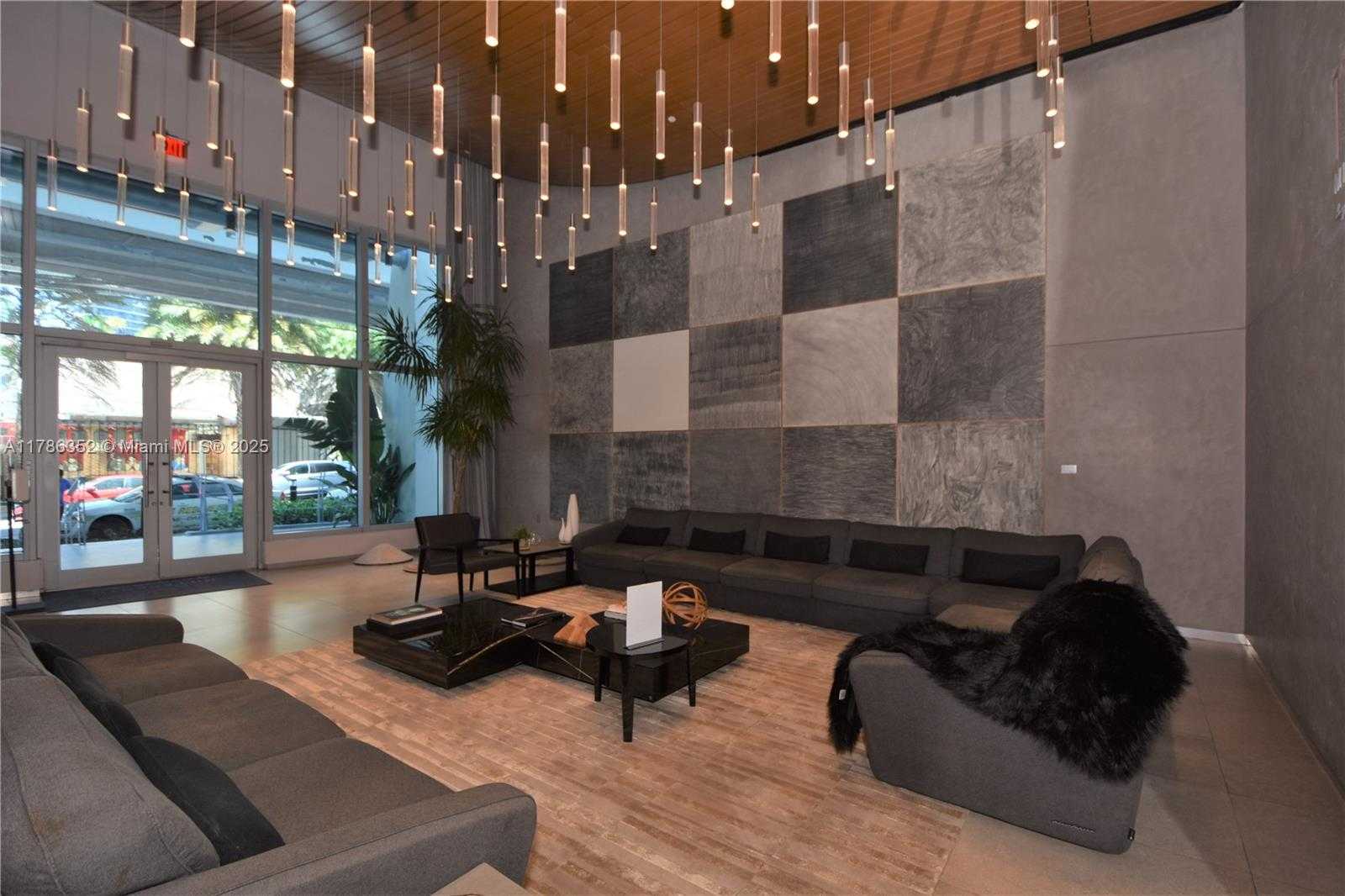 Small Image of 1100 SOUTH MIAMI AVE #2207, Miami Number 33