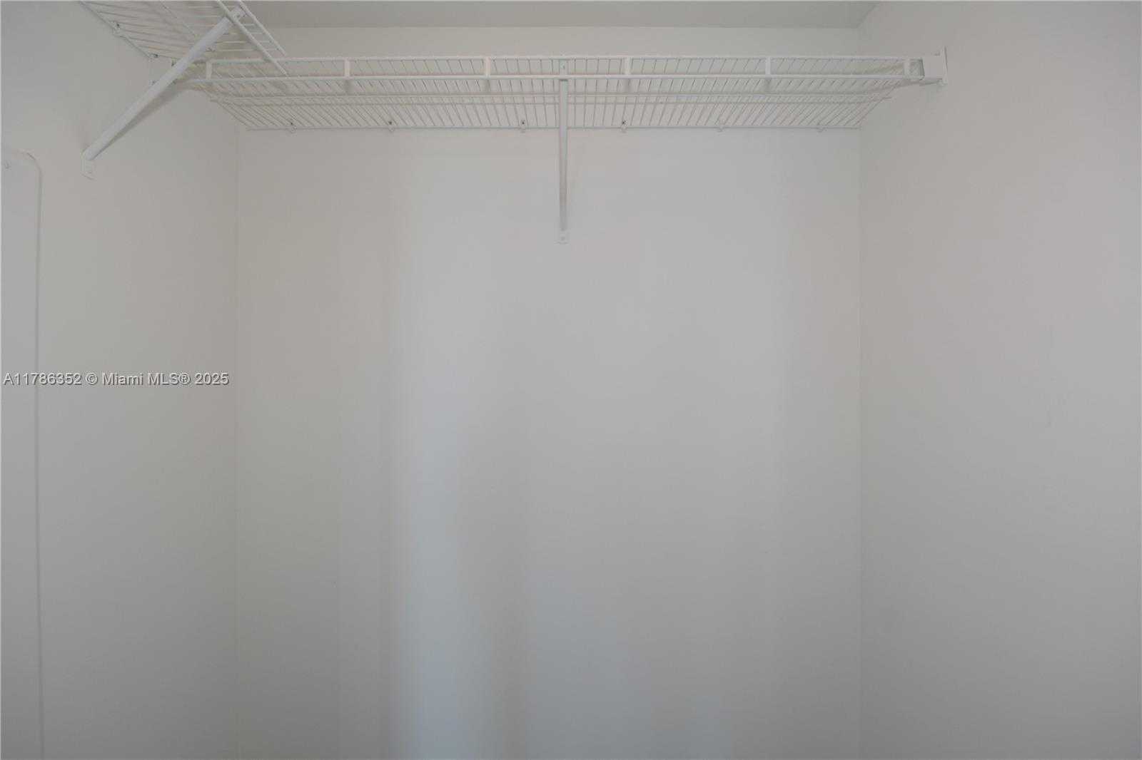 Small Image of 1100 SOUTH MIAMI AVE #2207, Miami Number 47