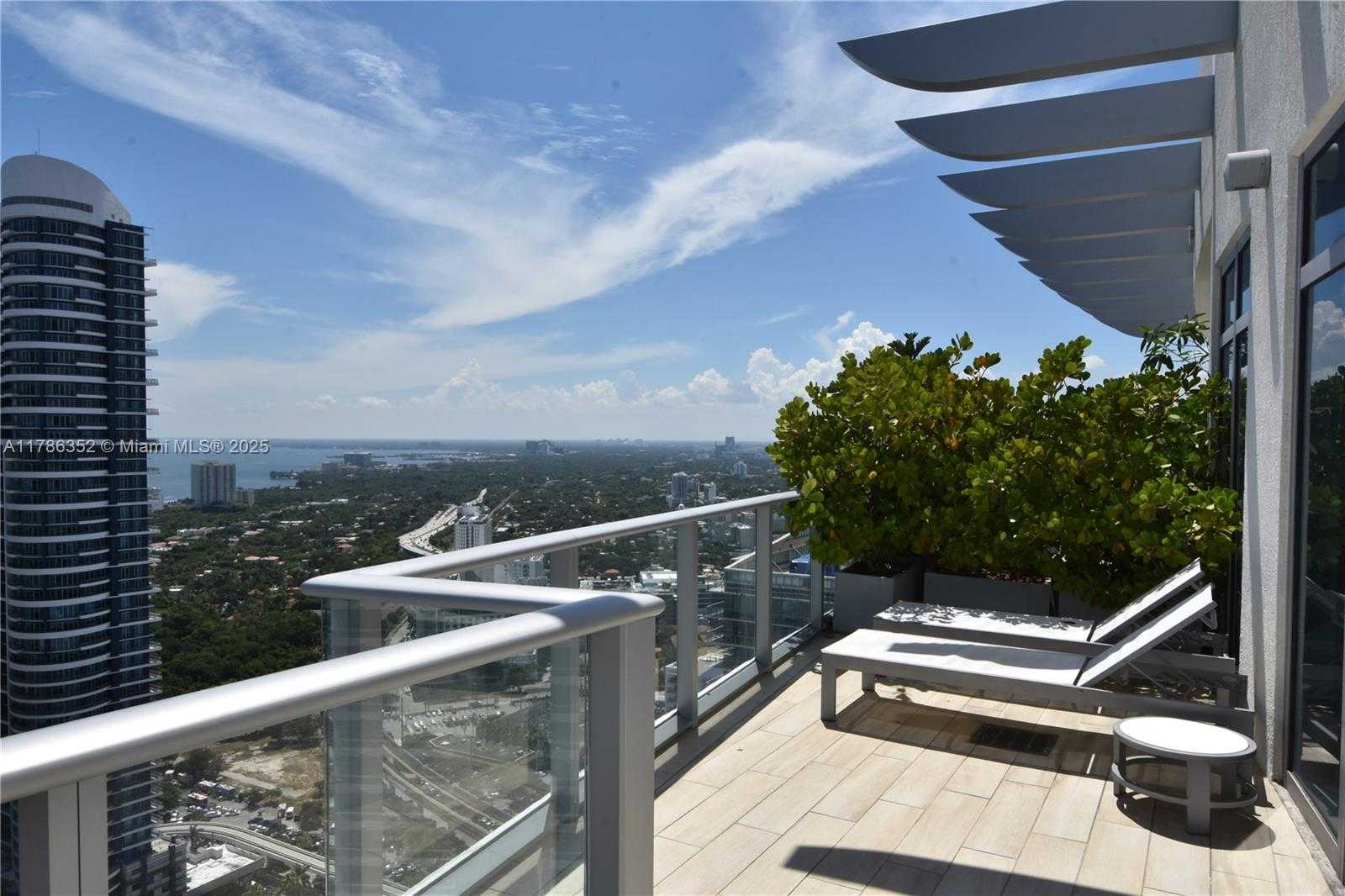 Small Image of 1100 SOUTH MIAMI AVE #2207, Miami Number 53