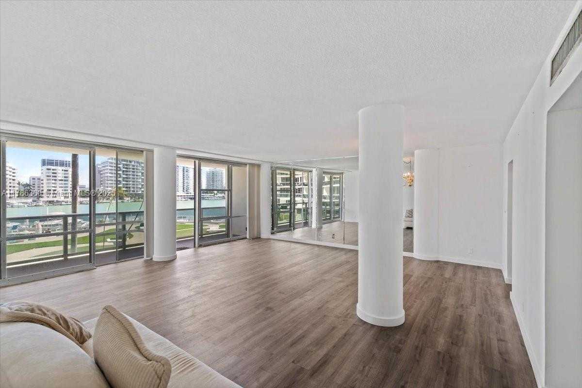 Small Image of 900 BAY DR #222, Miami Beach Number 12