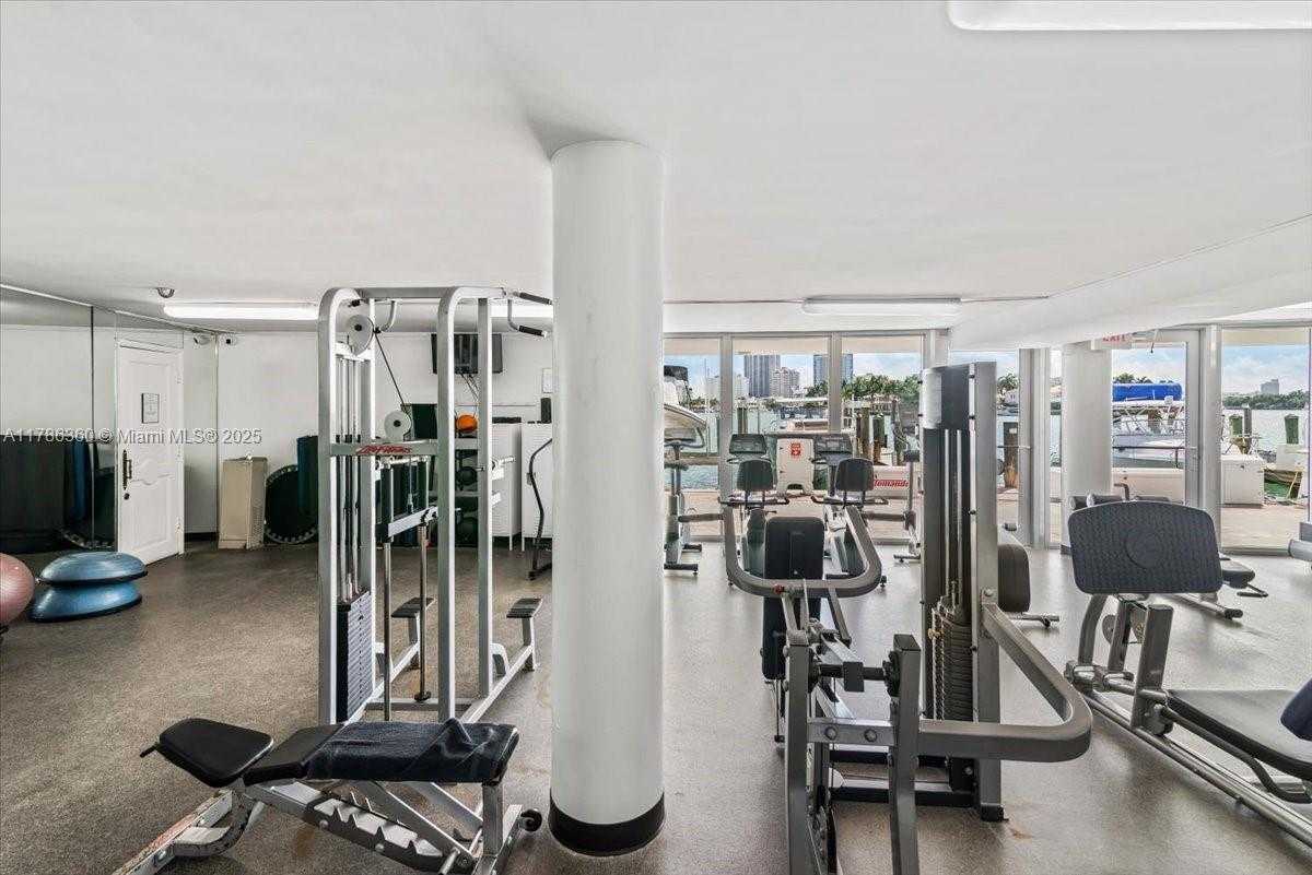 Small Image of 900 BAY DR #222, Miami Beach Number 37