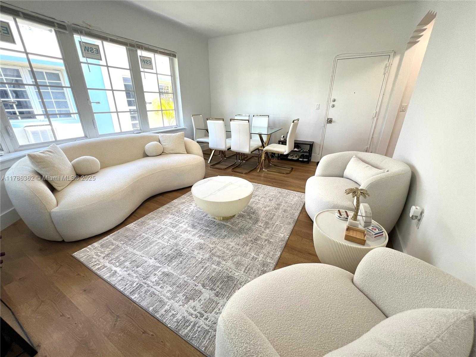 Small Image of 1136 PENNSYLVANIA AVE #12, Miami Beach Number 7