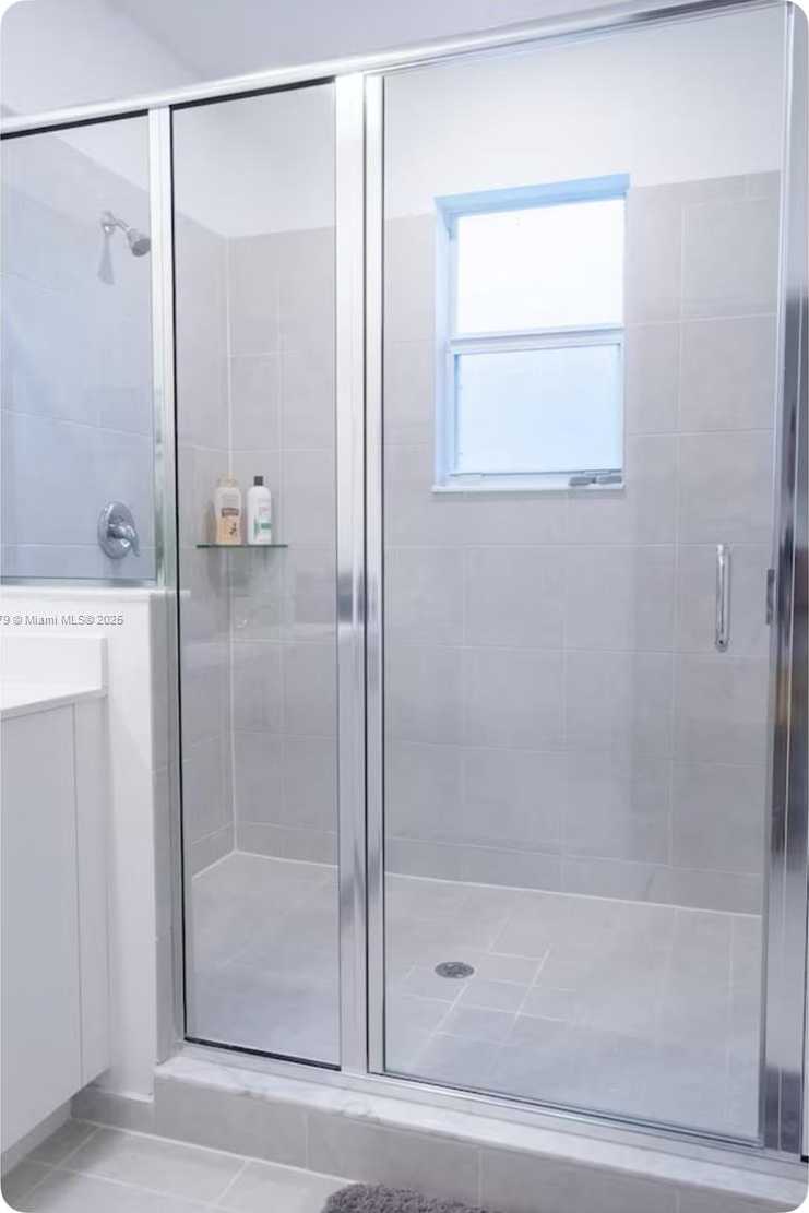 Small Image of 13623 SOUTH WEST 184TH TER, Miami Number 21
